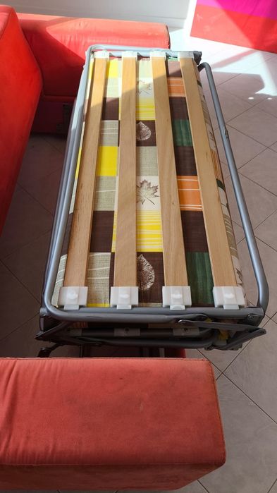 Sofá-cama usado barato