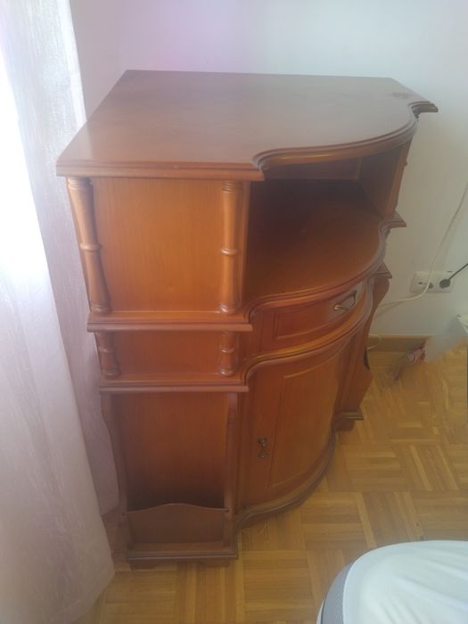 Móvel de canto  para TV