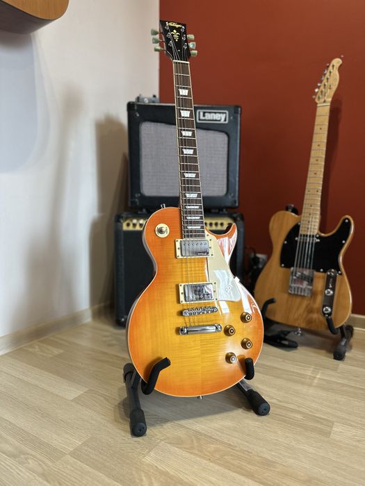 Vintage V100 HoneyBurst