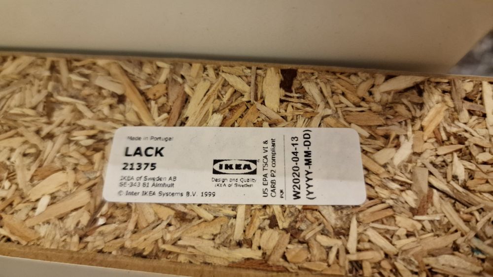 Prateleiras Pretas e Brancas IKEA