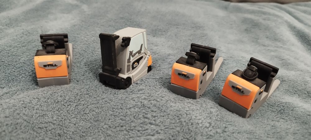 Gumowe wózki magazynowe