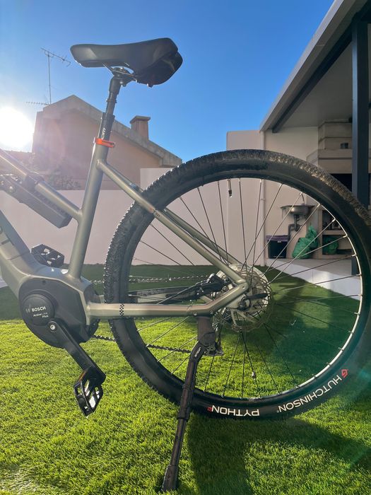 Bicicleta montanha elétrica L, 29” , 871km apenas