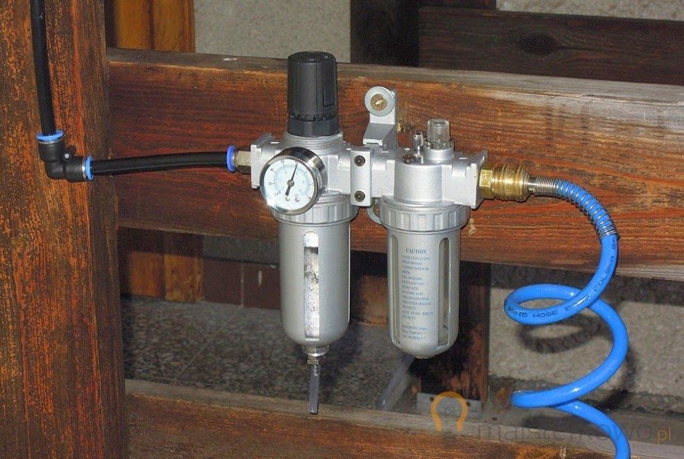 Odwadniacz Z Filtrem Powietrza Falon-Tech Ft201912