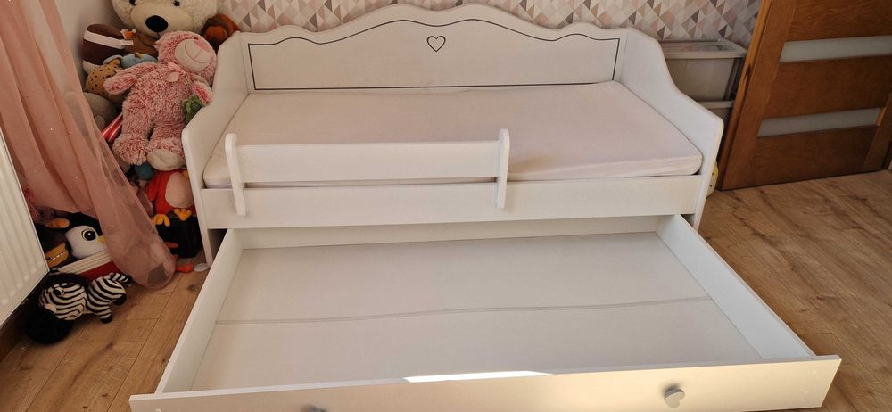 Łóżko dziecięce białe z materacem