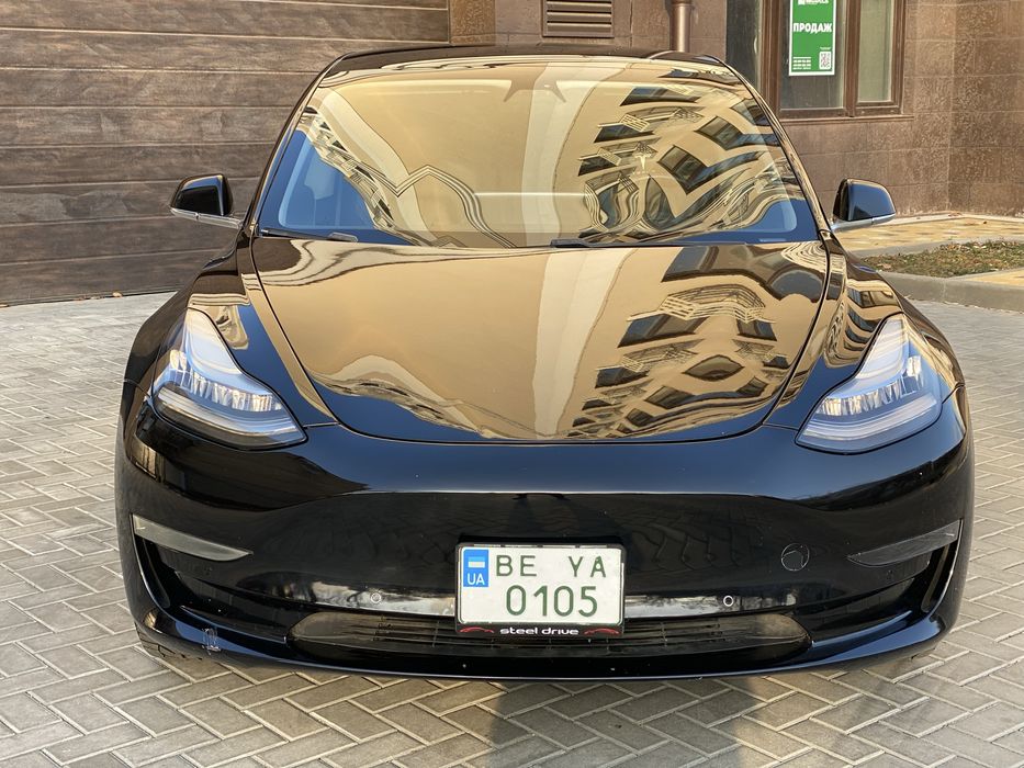 Tesla Model 3 2019