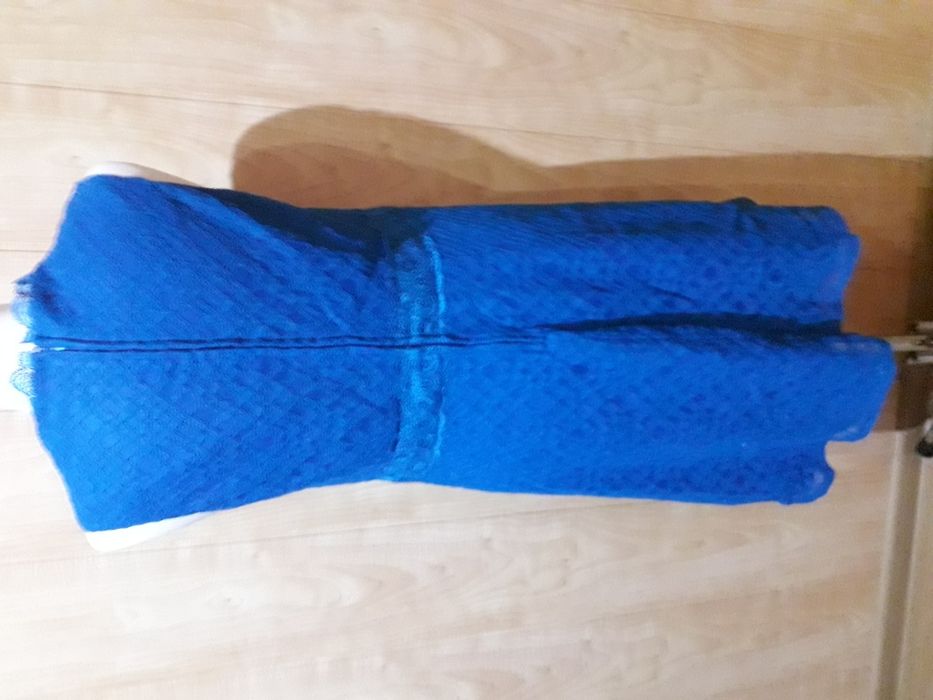 Orsay. Niebieska sukienka. Koronka.
