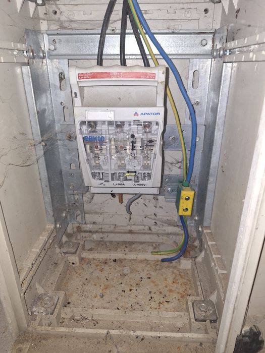 Erbetka skrzynka elektryczna prowizorka rbtka