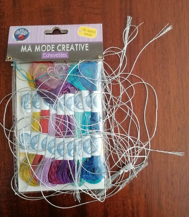 Bracelete brasileira de fazer à mão