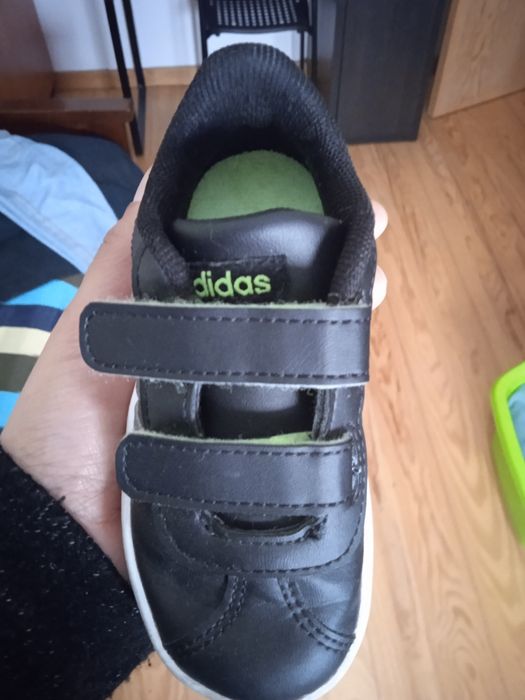 Tênis adidas criança