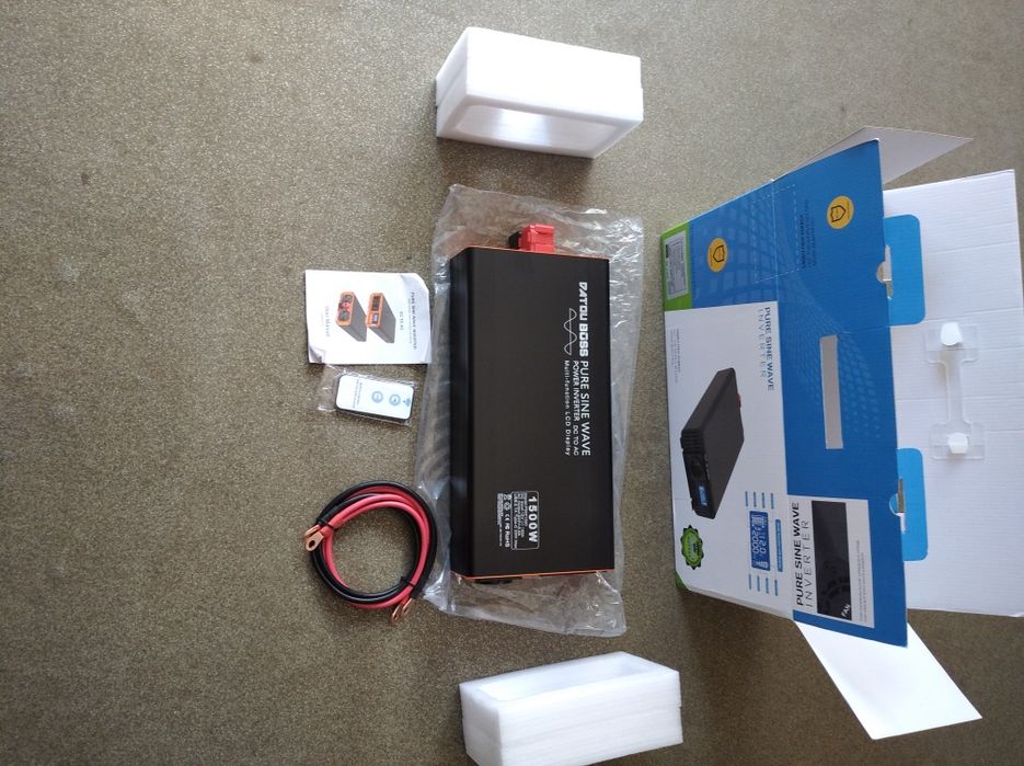 Інвестор DATOU1500W,чистий синус,пульт керування