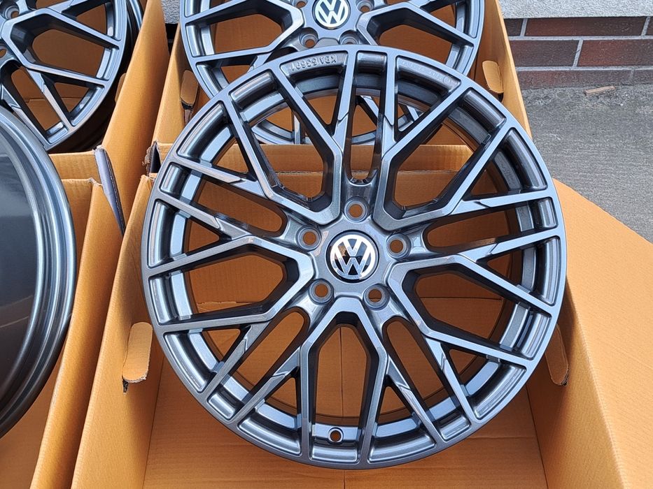 ALUFELGI VW 17 5x112 Turan Passat Golf Jetta Scirocco Caddy CA20 HG