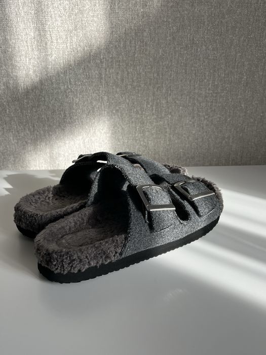 Шльопанці з хутром 40р