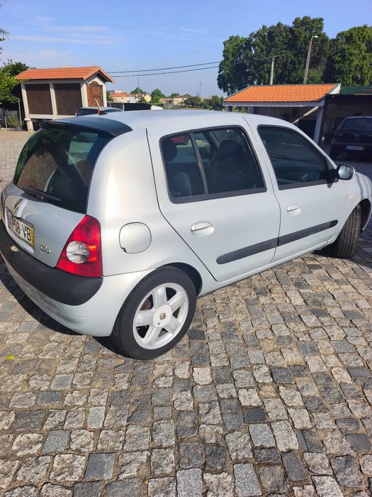 Renault Clio 1.2 16V Billabong