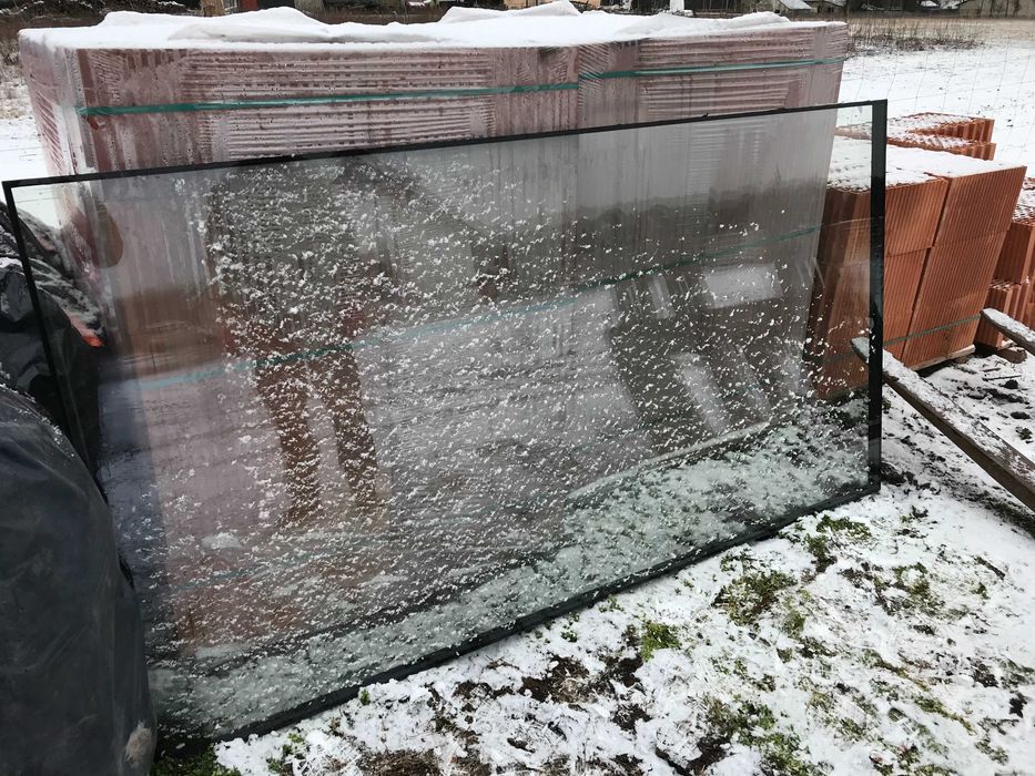 Szyba trzyszybowa z okna HST