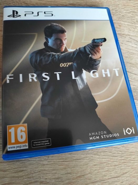 007 First Light PS5 PL
