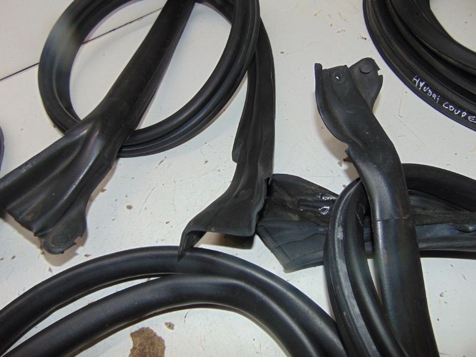 Hyundai coupê 2001 borrachas das portas e borracha da mala