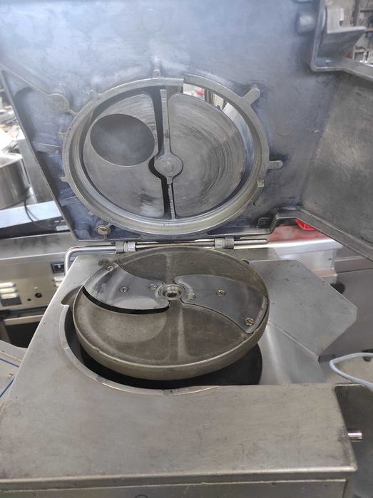 овочерізка. Овочерізка .robot coupe. CL52.