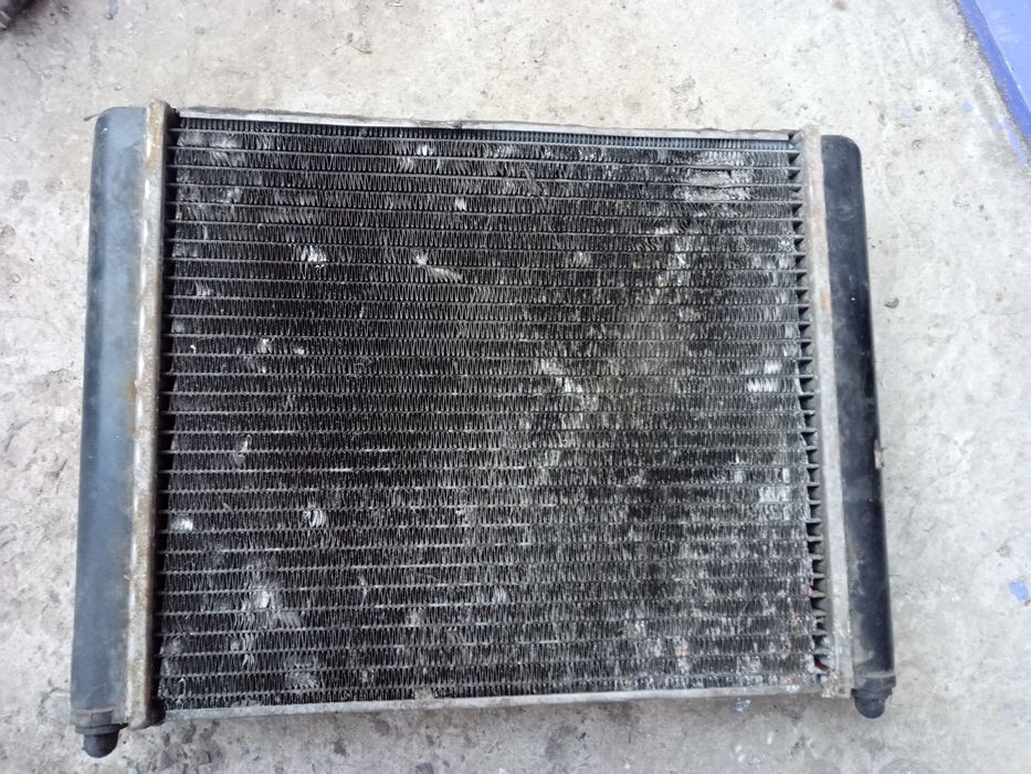 Радиатор охлаждения таврия