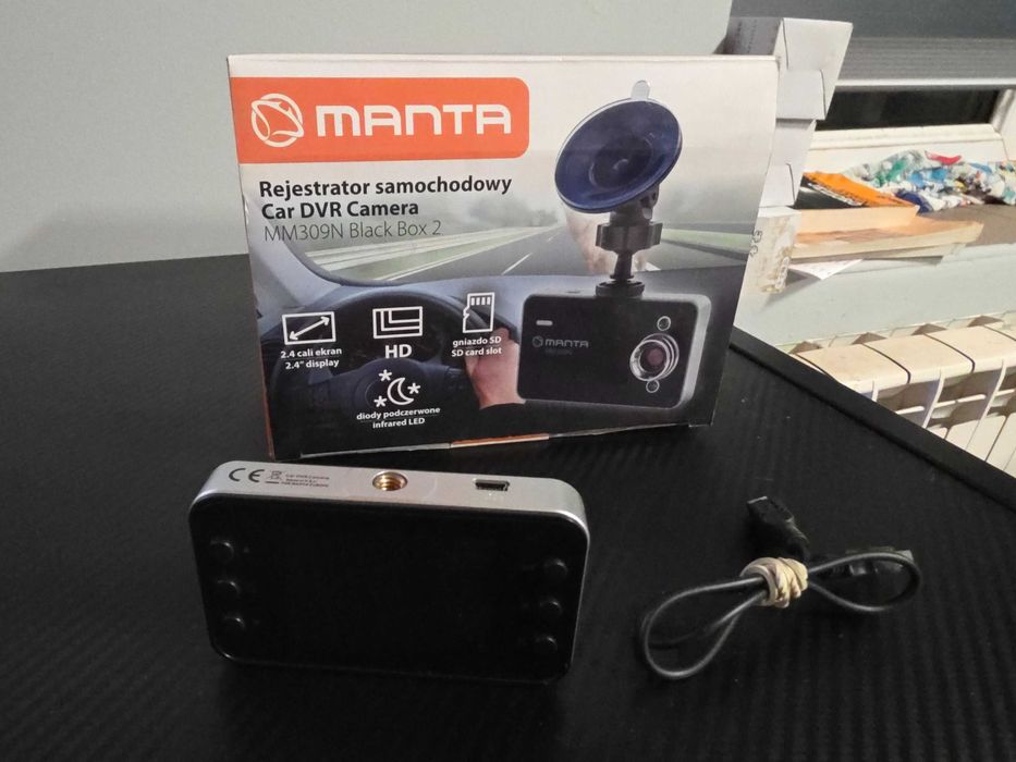 rejestrator samochodowy Manta, model MM309N Black Box 2