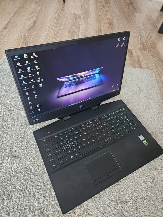 Laptop gamingowy HP Omen 17 i7 9750H 512 SSD 1TB HDD  RTX 2060 + mysz