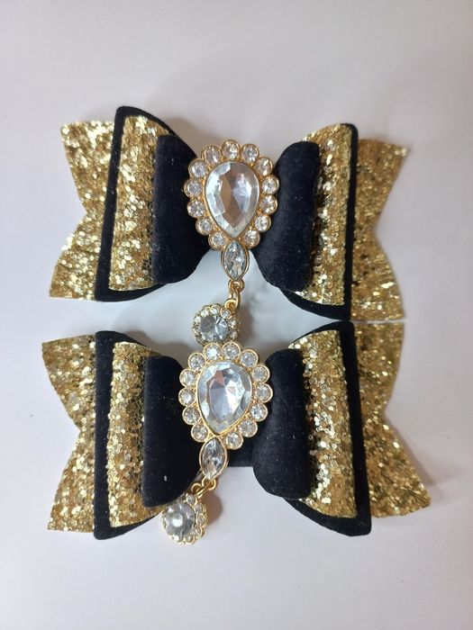 Резиночки, заколки, обручи для волос