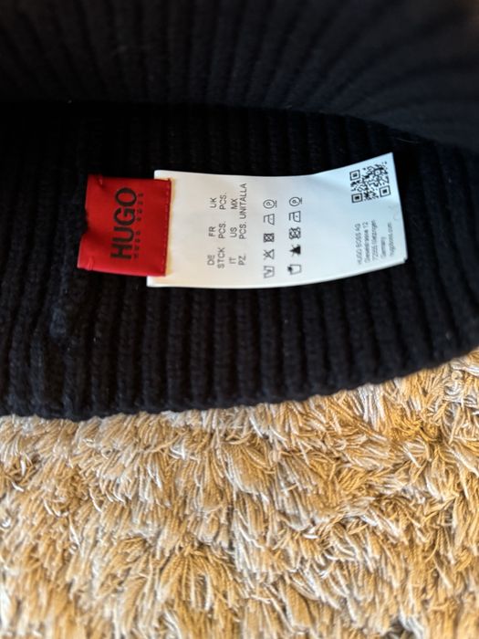 Шапка: Hugo, Tommy Jeans