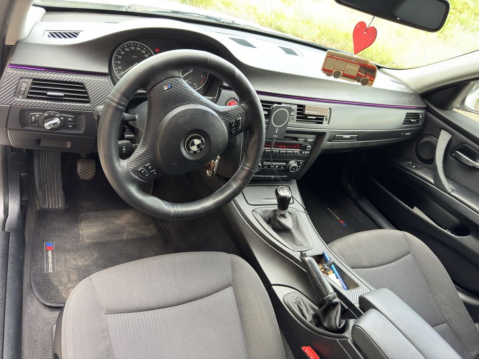 BMW E91 320d 184 xDrive