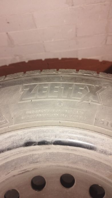 Koła zimowe z oponami Zeetex WP1000