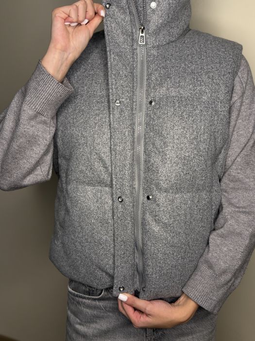 Жилетка безрукавка твідовий жилет кашеміровий мʼяка жилетка