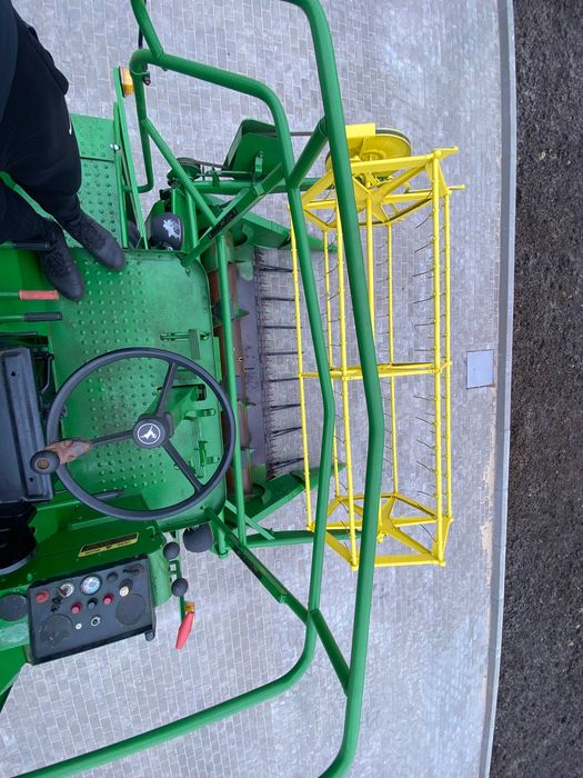 комбайн John Deere 925