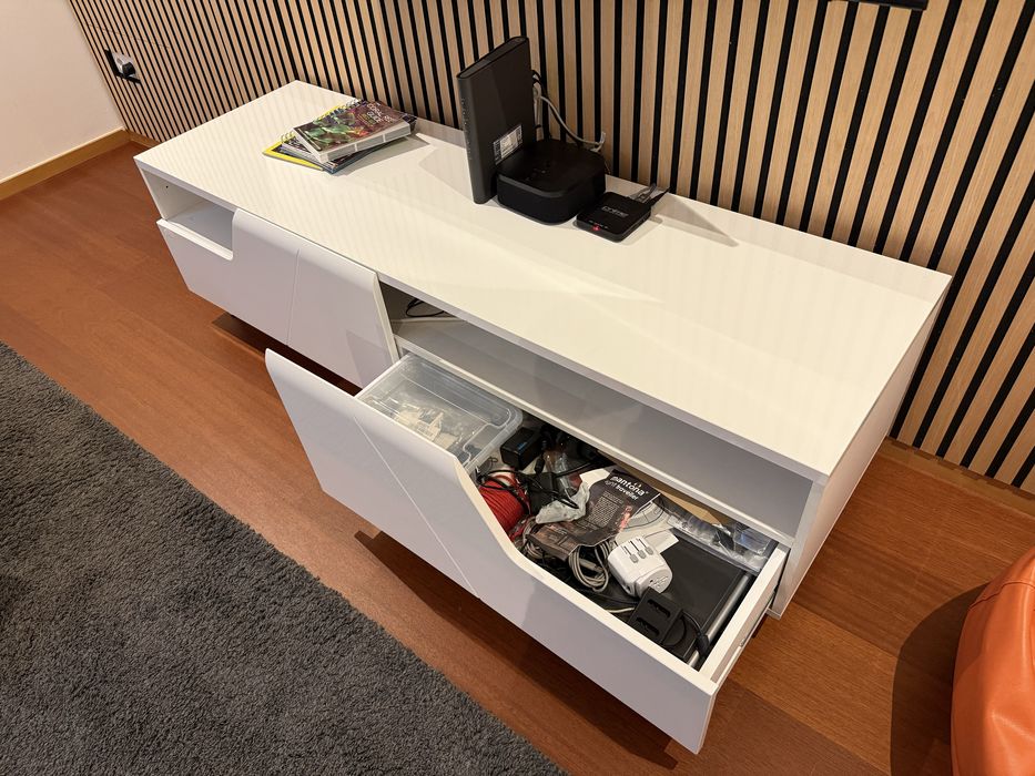 Movel TV Branco alto brilho