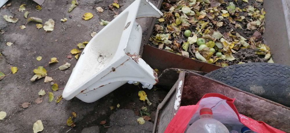 Раковина б/в для дачі