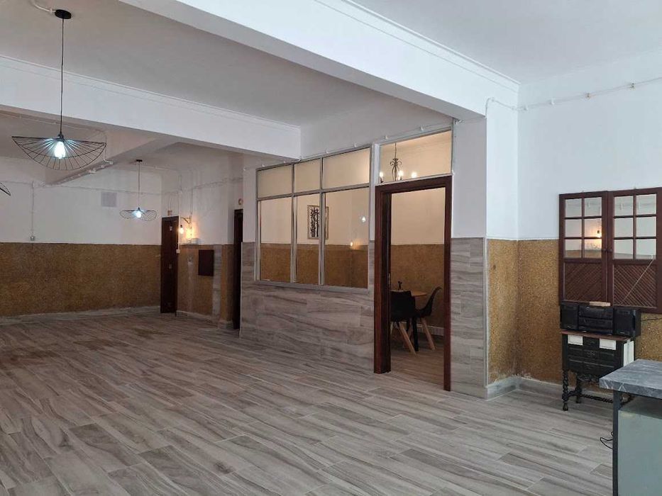 Loja Arrendamento Junto ao Rio Sul Shopping - Torre da Marinha