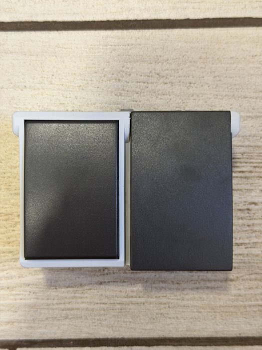 Продам нову розетку з вимикачем від виробника TRACON ELECTRIC, модель TR-PH03.