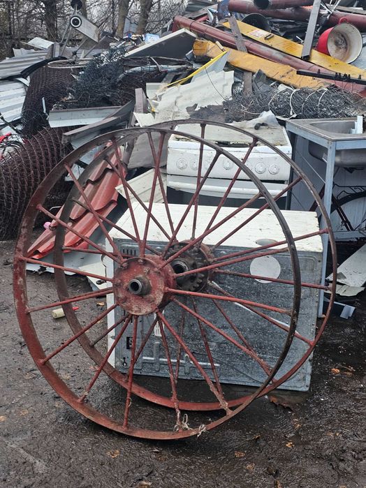 Koła, koło siewnik konny metalowe