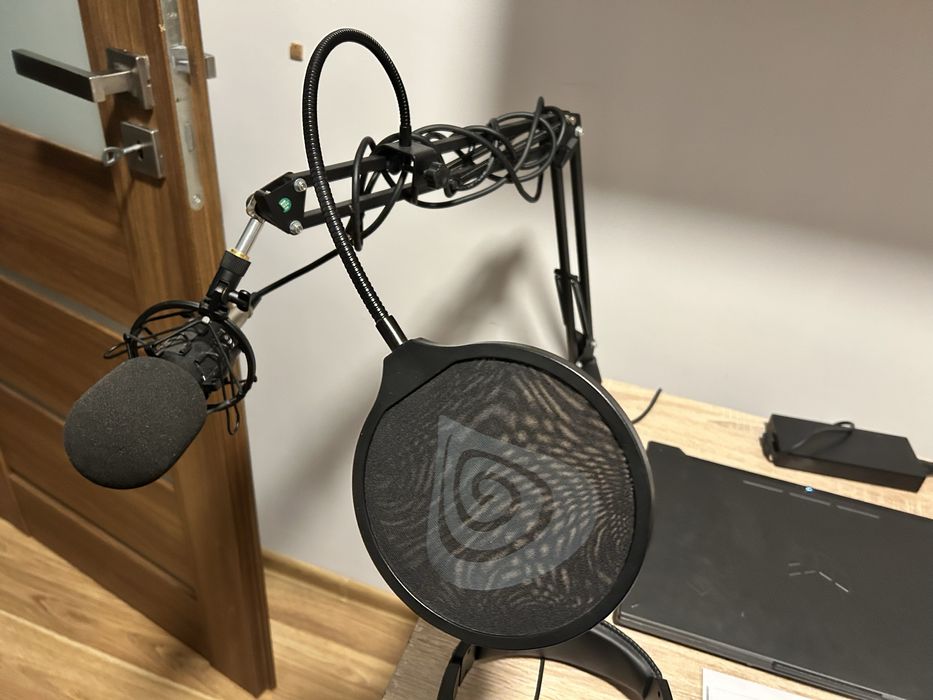 Mikrofon GENESIS Radium 300 xlr