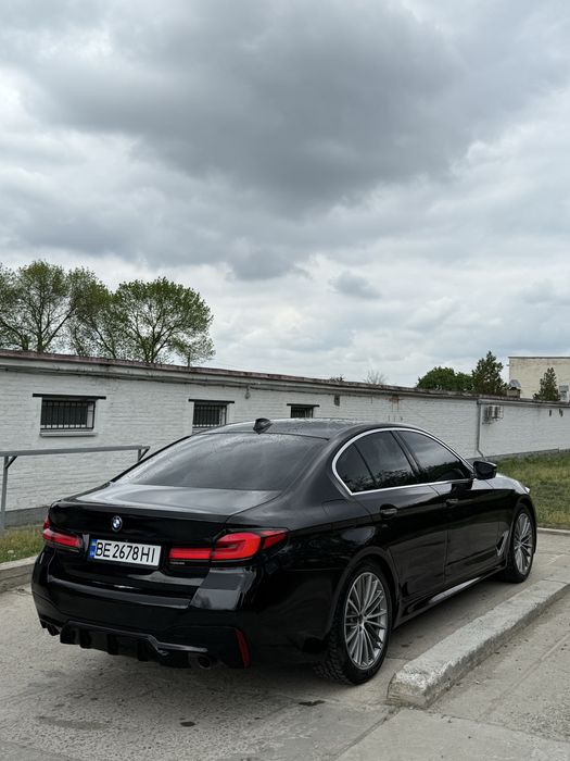 BMW G30 530I 2017