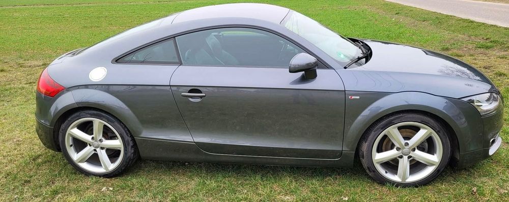 Audi TT Coupé