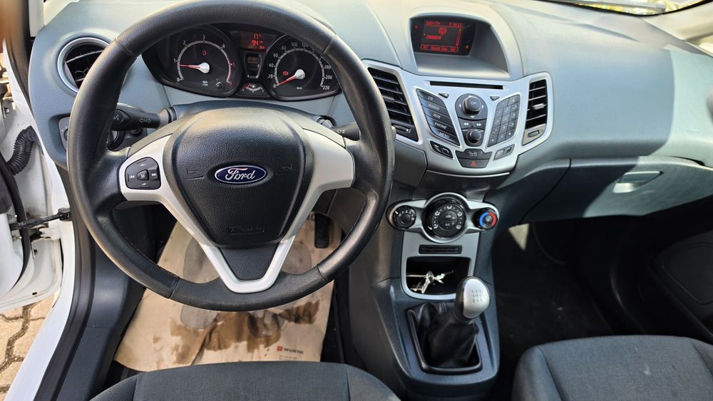 Ford Fiesta  1.6tdci — photo 3