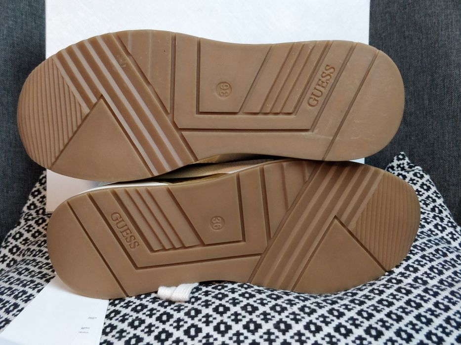 Guess sneakersy roz 36
