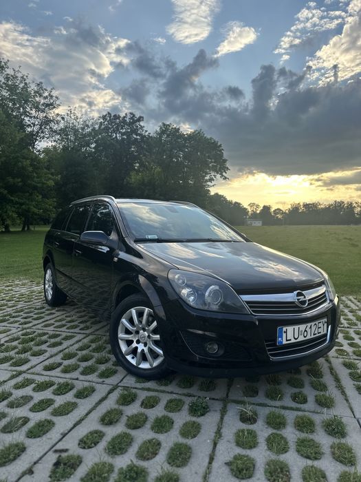 Opel astra h combi