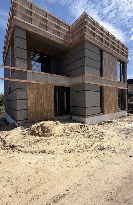 Продаж сучасного двоповерхового будинку в с.Бірки, вул. Сагайдачного