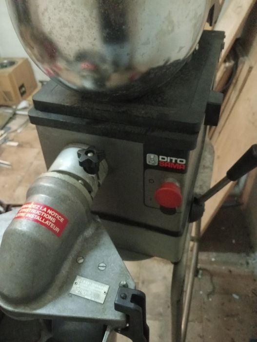 Descascadora/Amassador/picadora Profissional Dito Sama MV50