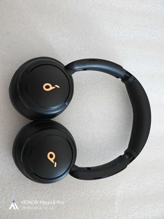 Headphones Soundcore Life Q30