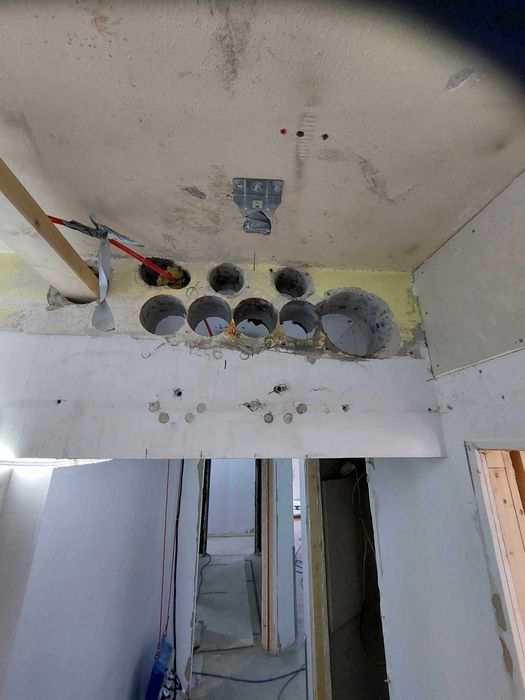 Frezowanie pod ogrzewanie podłogowe. Usuwanie subitu i farb
