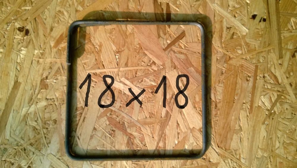 Strzemiona zbrojeniowe 18 x 18