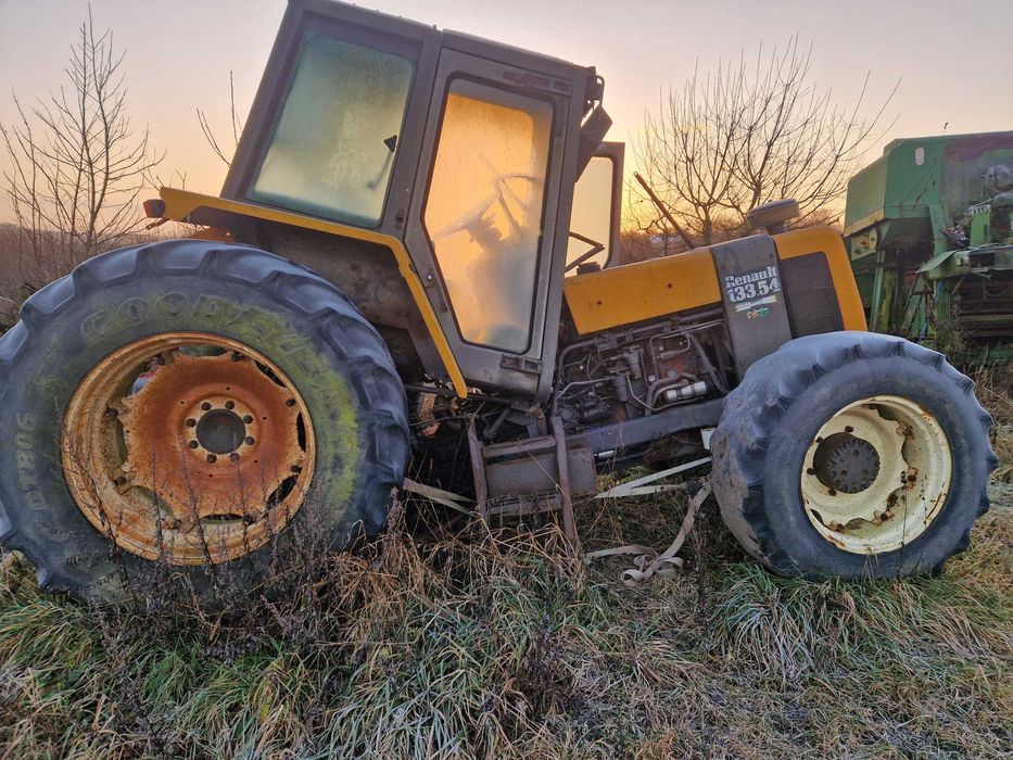 Renault 133.54 na części