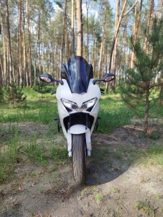 Honda VFR 800, 2014 рік, Ідеальна, без вкладень.