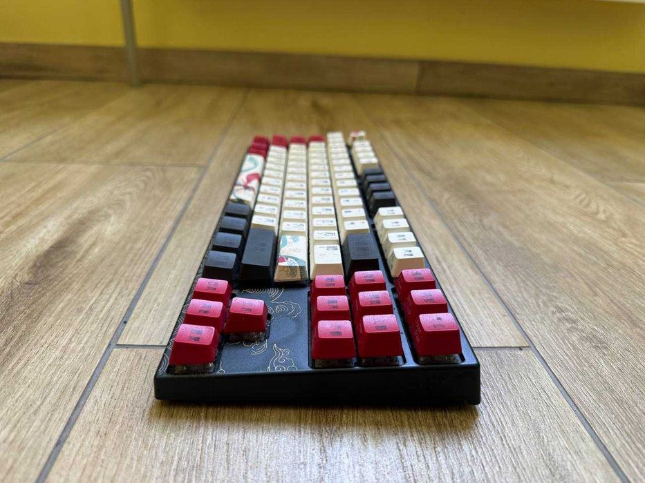 Клавіатура Varmilo VEM87 Beijing Opera 87Key - Sakura
