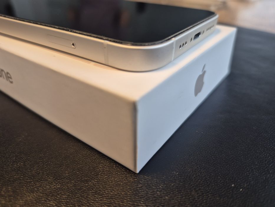 Apple IPhone 13 stan bdb